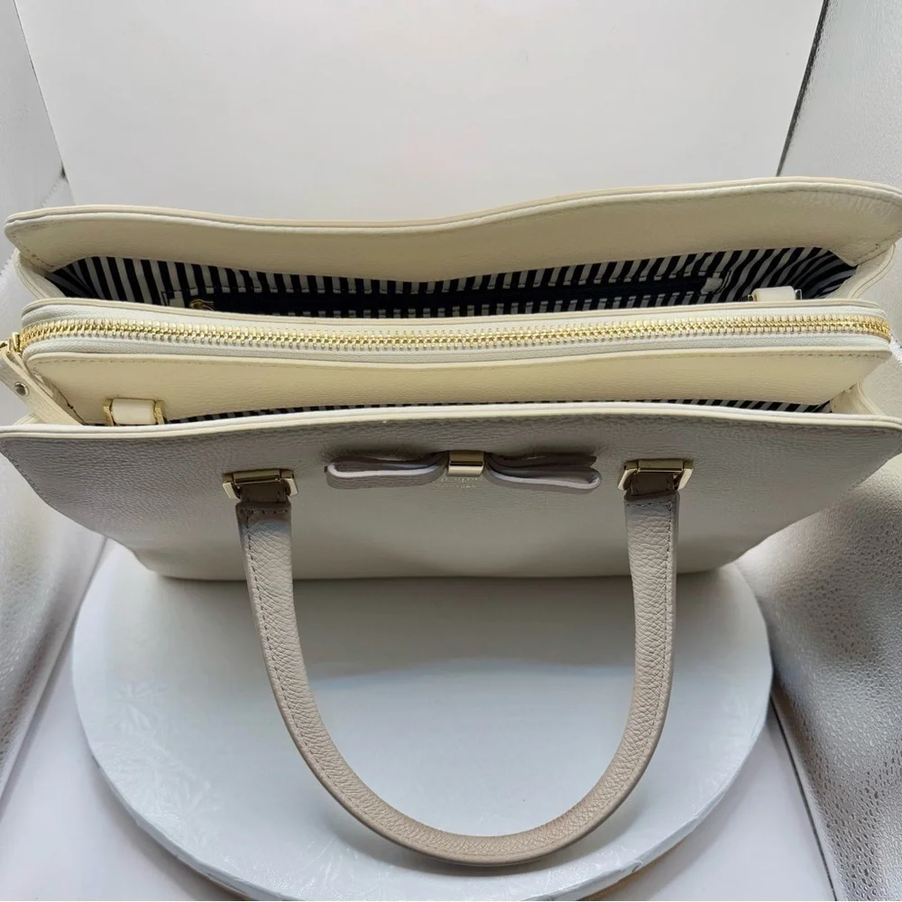 kate spade discover elegance